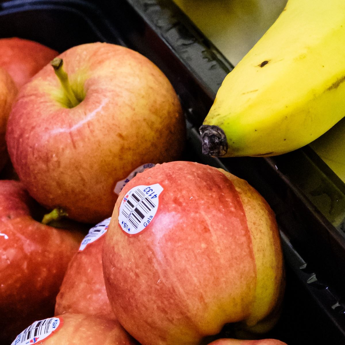  apples