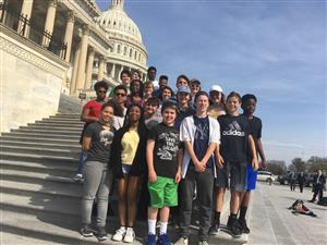 Students at the US Capitol 